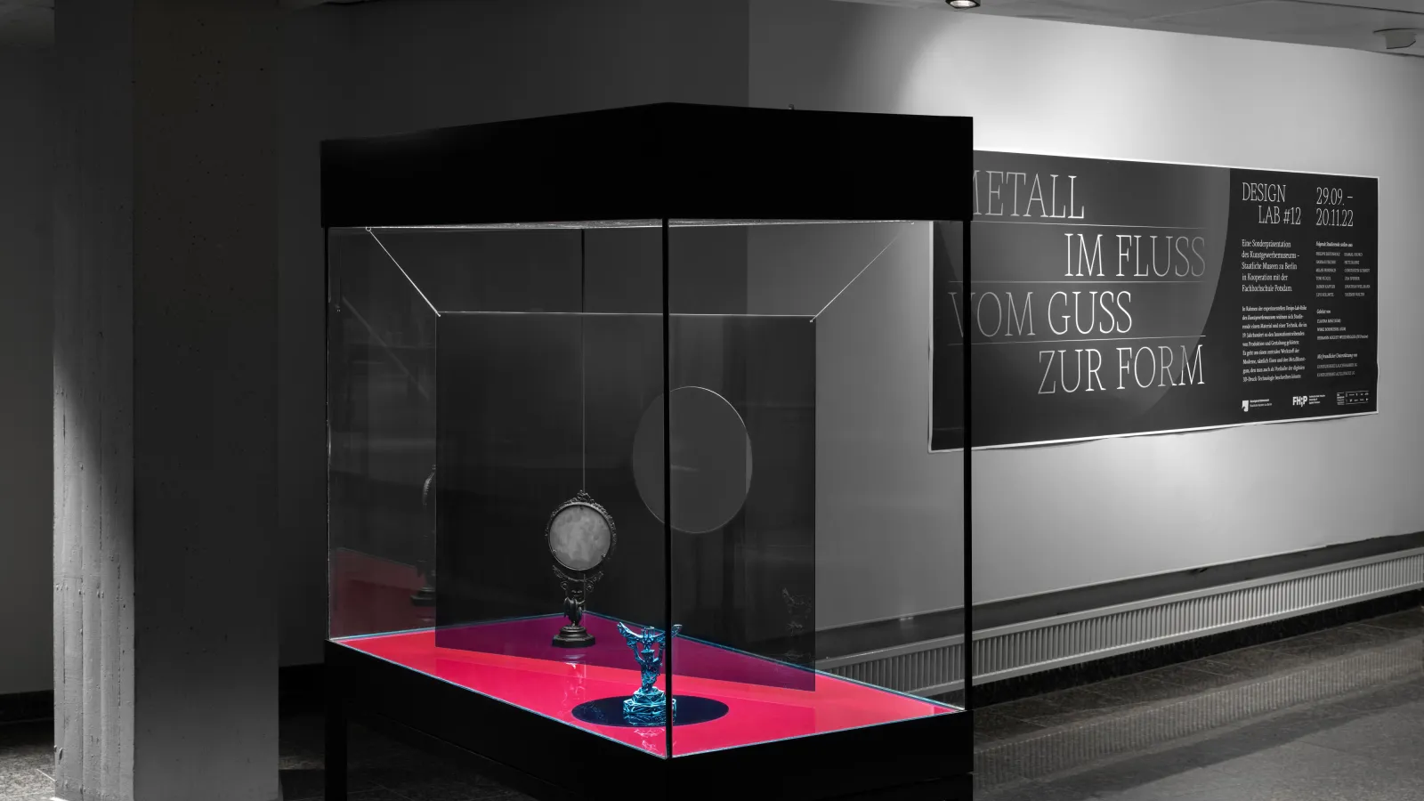 Blick in die Ausstellung Vom Guss zur Form 
