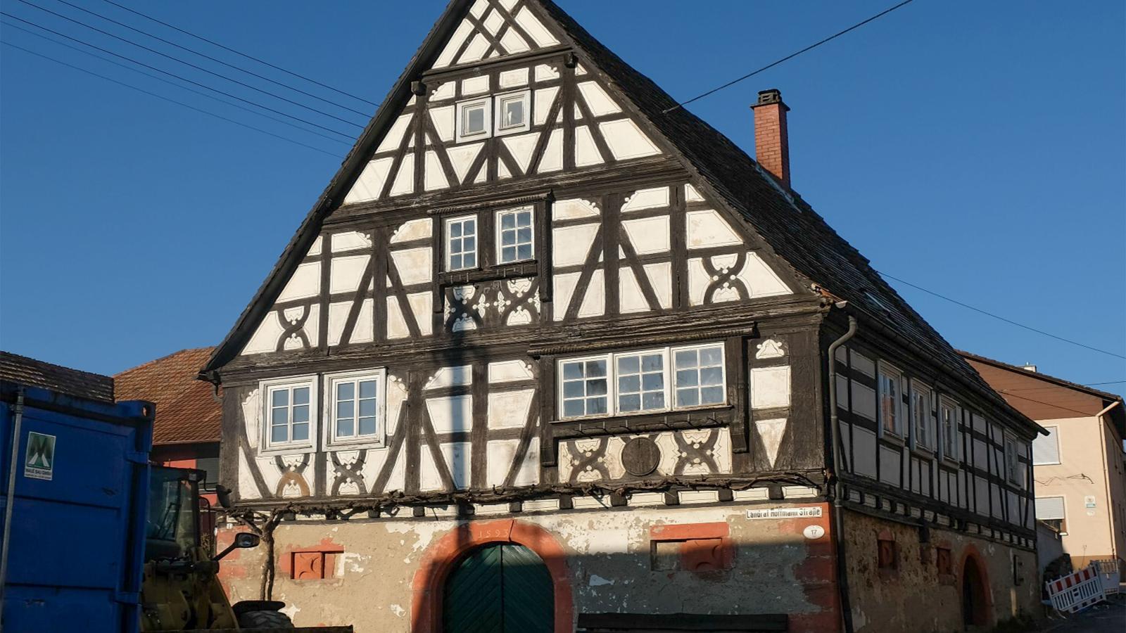 Ansicht der Ostfassade des Zehnthauses in Schweigen-Rechtenbach