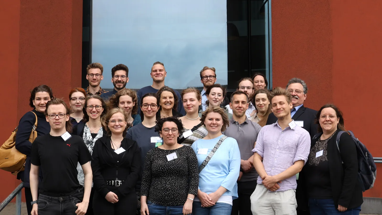 Studierende der FH Potsdam vor dem Landesarchiv NRW in Duisburg