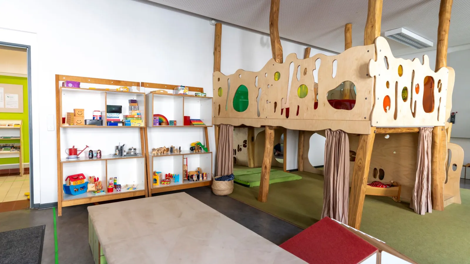 Das Familienzimmer der FHP im Haus 5, zum Aufenthalt mit / zur Betreuung von Kindern