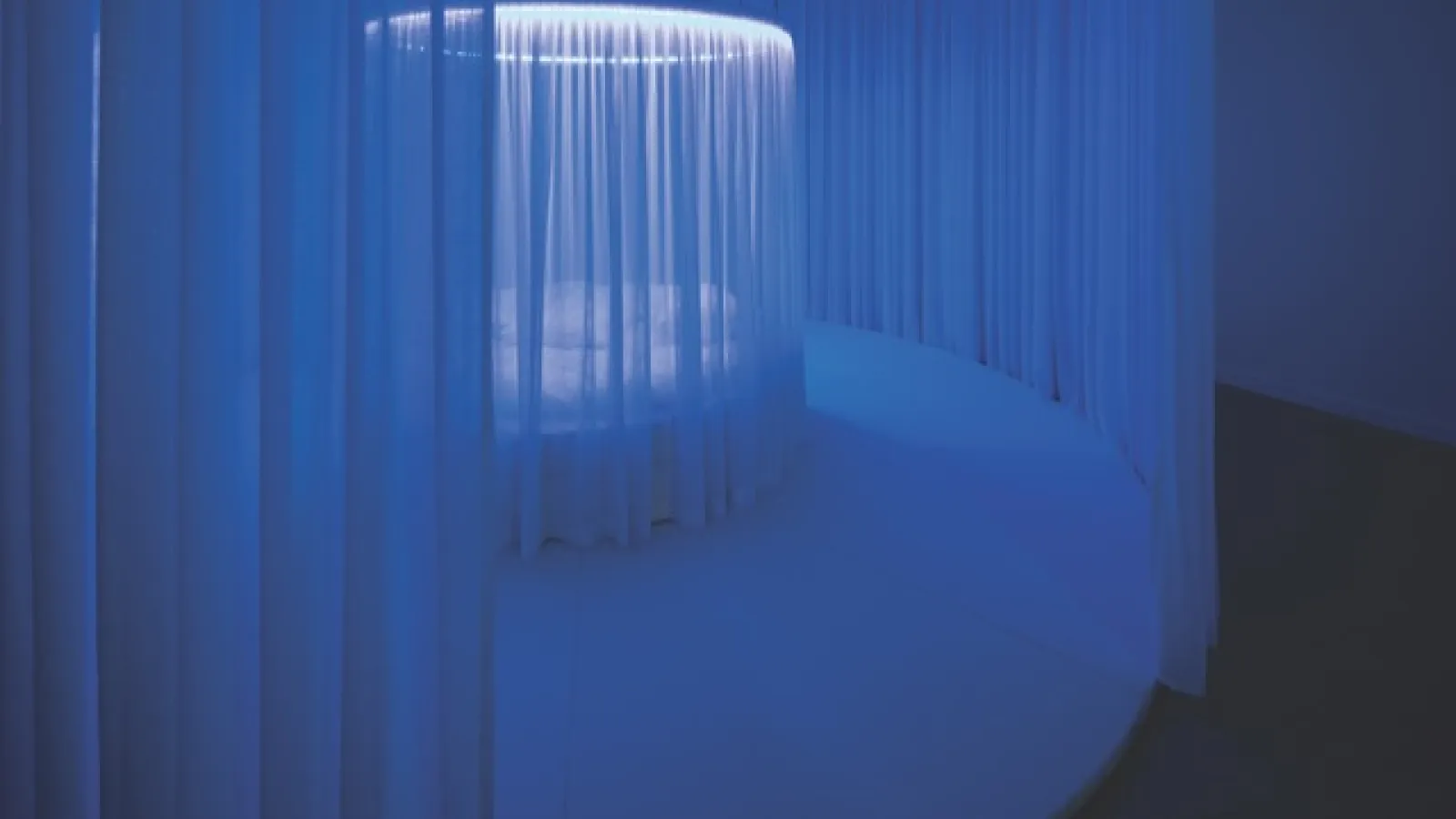 Ausstellungsimpression Circadian Dreams von Prof. Helga Schmid