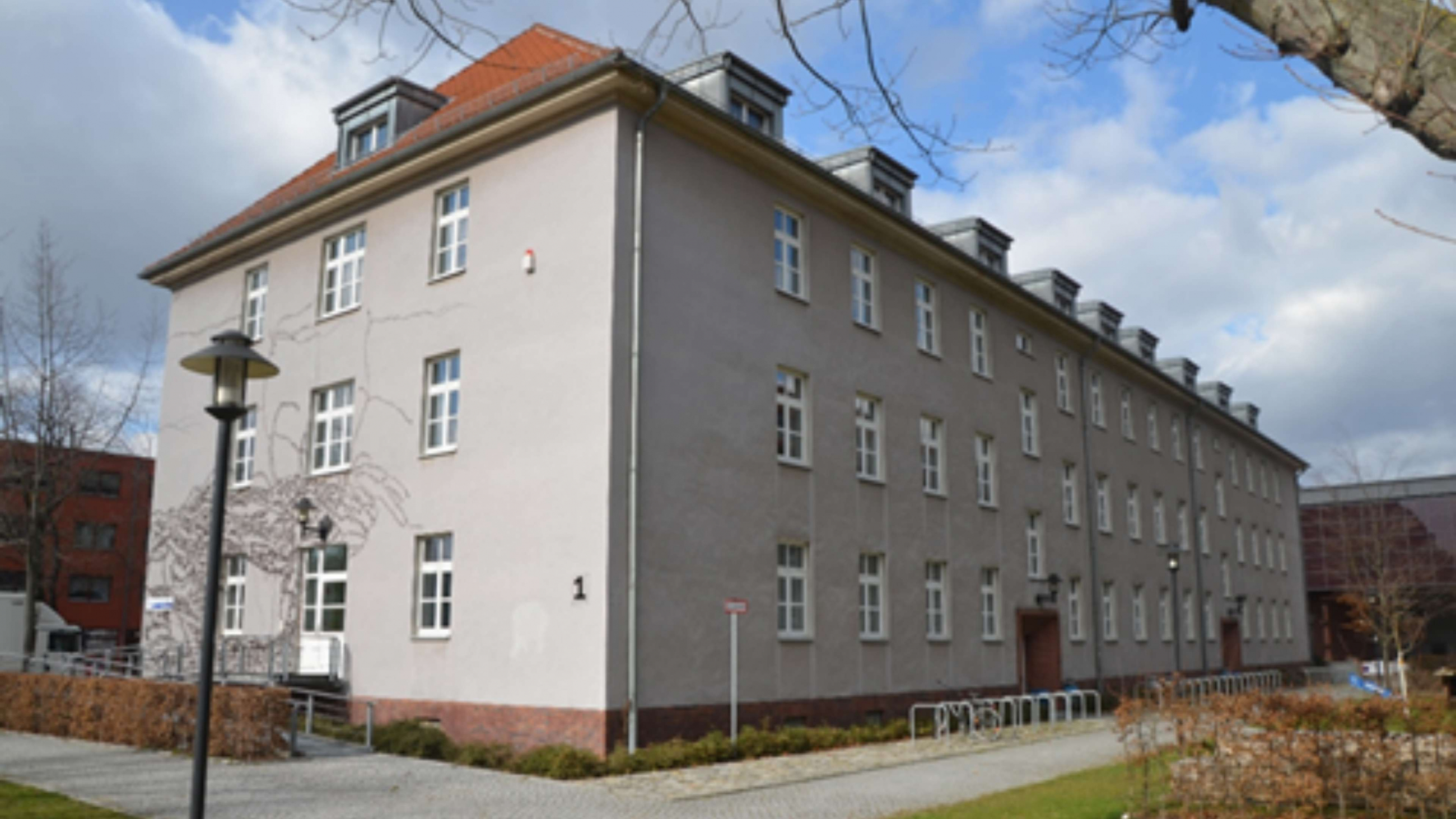 Haus 1 der Fachhochschule Potsdam