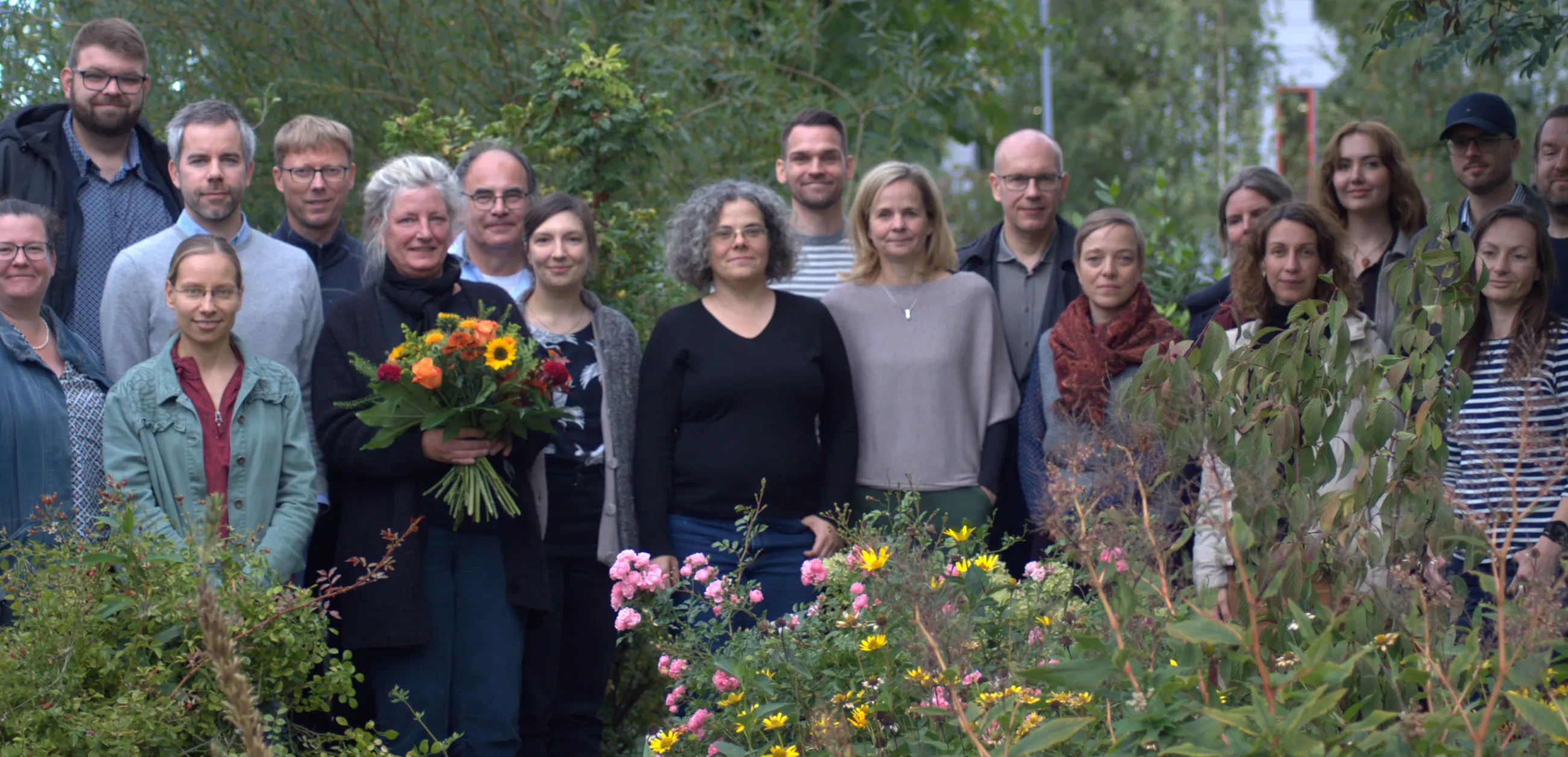 Gruppenbild mit ca. 20 Personen