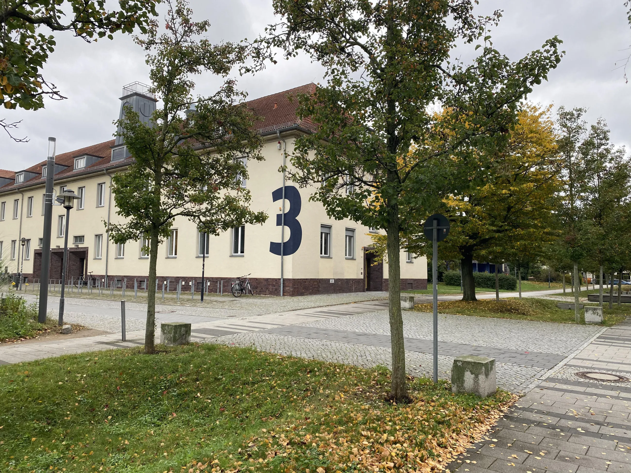 Ansicht von Haus 3 auf dem Campus der FH Potsdam
