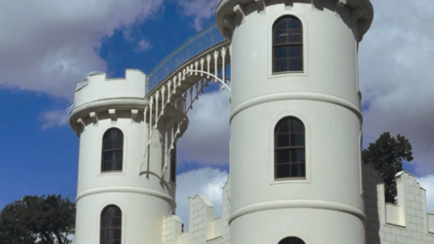 Ein Teil des restaurierten Schlosses auf der Pfaueninsel