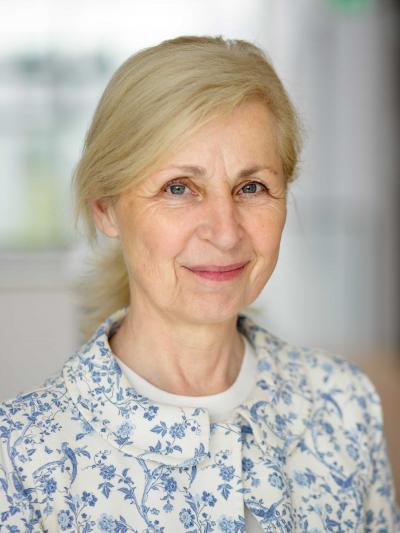Prof. Dr. Annette Dreier