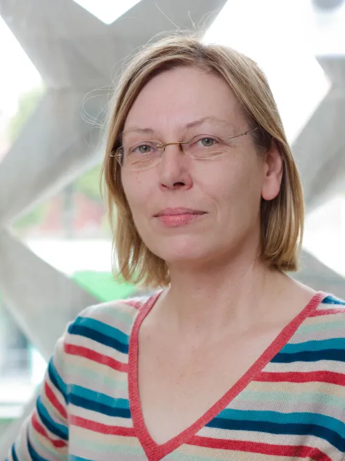 Corinna Stoll