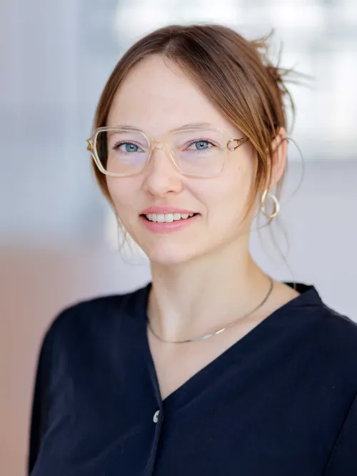 Julia Ziener