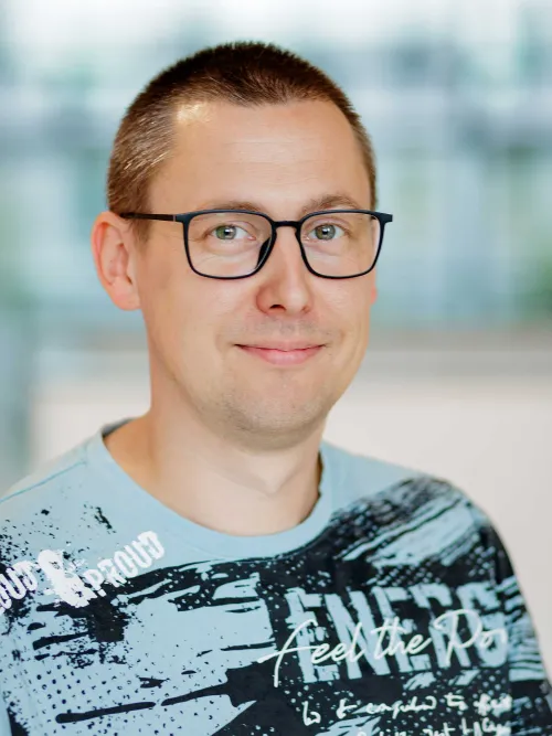 Sven Lippert